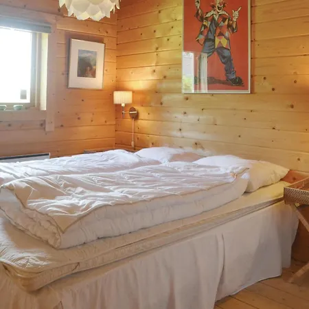 2 Bedroom Cozy In Hovborg