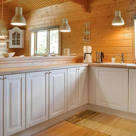 2 Bedroom Cozy In *